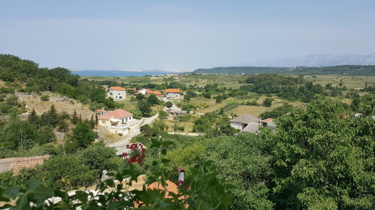 Apartment Cernesa Razanac Bagian luar foto