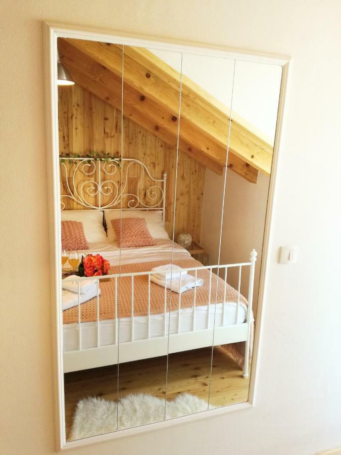 Apartment Cernesa Razanac Bagian luar foto