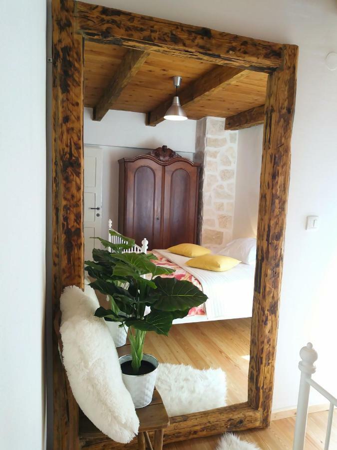 Apartment Cernesa Razanac Bagian luar foto